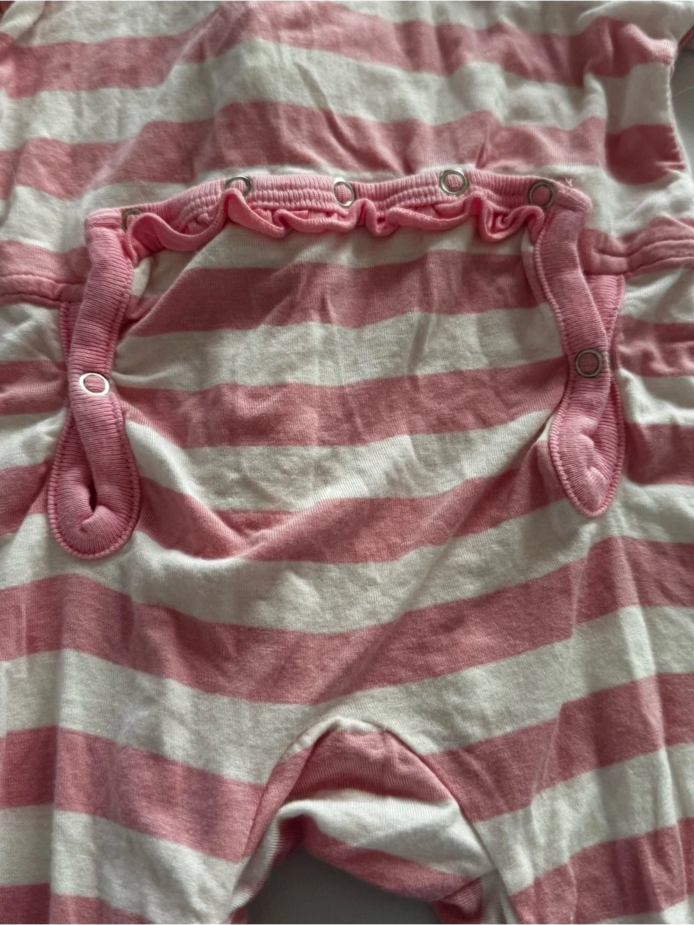Kickee pants footless sleeper girls 3-6 months striped‎ pink white